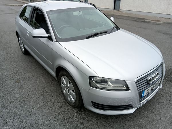 Audi A3 Hatchback, Diesel, 2010, Silver