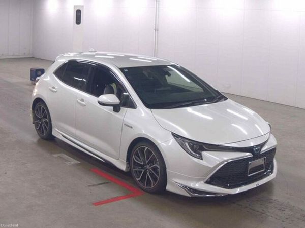 Toyota Corolla Hatchback, Petrol Hybrid, 2020, White