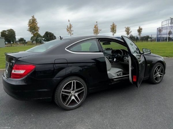 Mercedes-Benz C-Class Coupe, Diesel, 2012, Black