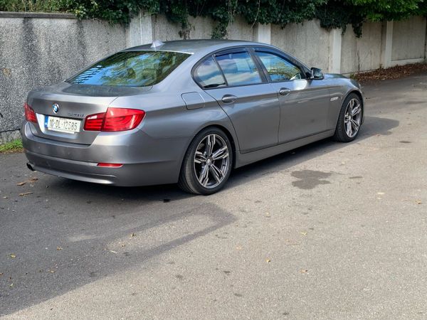 BMW 5-Series Saloon, Diesel, 2010, Grey