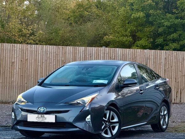 Toyota Prius Hatchback, Petrol Hybrid, 2017, Grey