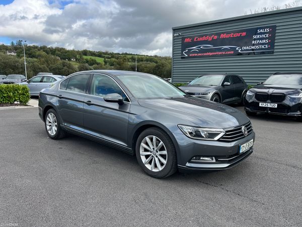 Volkswagen Passat Saloon, Diesel, 2017, Grey