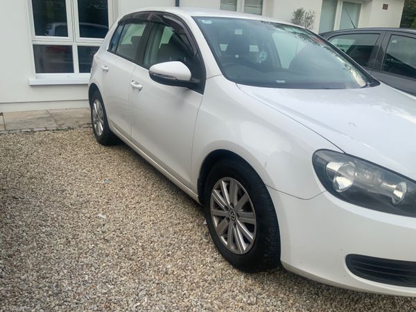 Volkswagen Golf Hatchback, Petrol, 2012, White