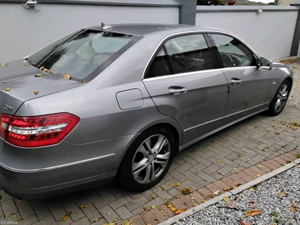 Mercedes-Benz E-Class Saloon, Diesel, 2012, Silver