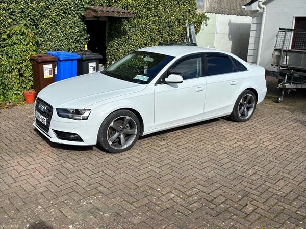 Audi A4 Saloon, Diesel, 2014, White