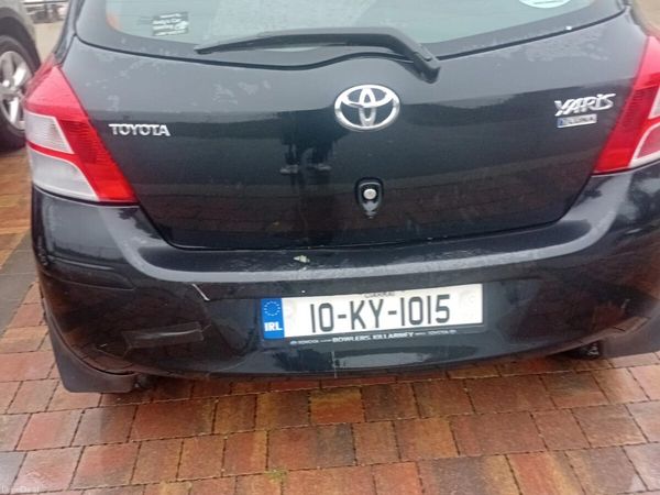 Toyota Yaris Hatchback, Petrol, 2010, Black