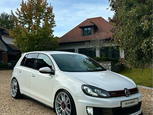 Volkswagen Golf Hatchback, Petrol, 2012, White