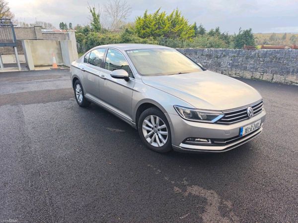 Volkswagen Passat Saloon, Diesel, 2016, Silver