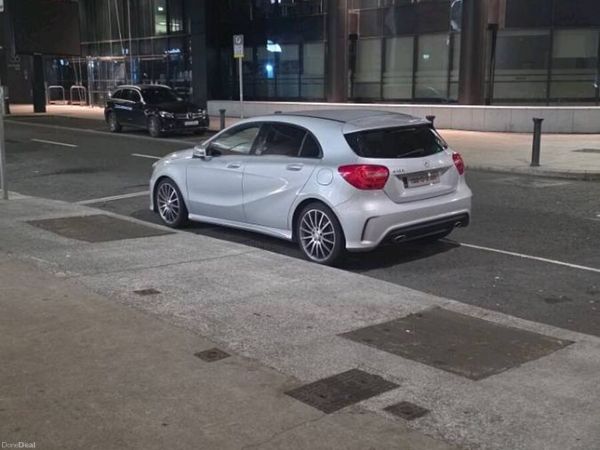 Mercedes-Benz A-Class Hatchback, Petrol, 2013, Silver