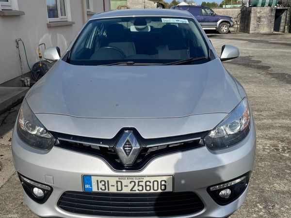 Renault Fluence Saloon, Diesel, 2013, Silver