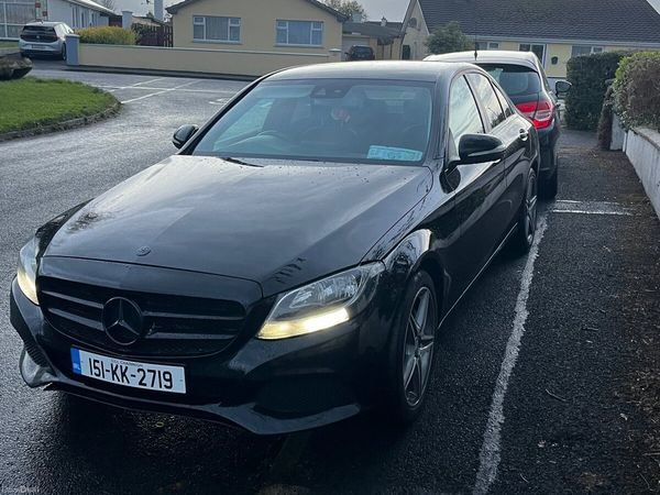 Mercedes-Benz C-Class Saloon, Diesel, 2015, Black