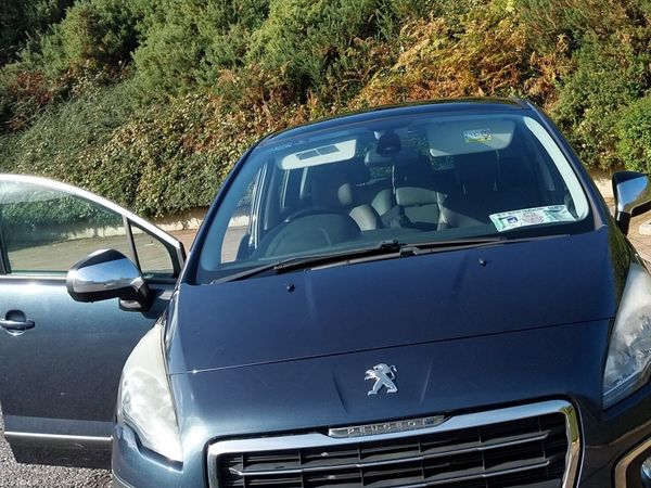 Peugeot 3008 SUV, Diesel, 2016, Blue