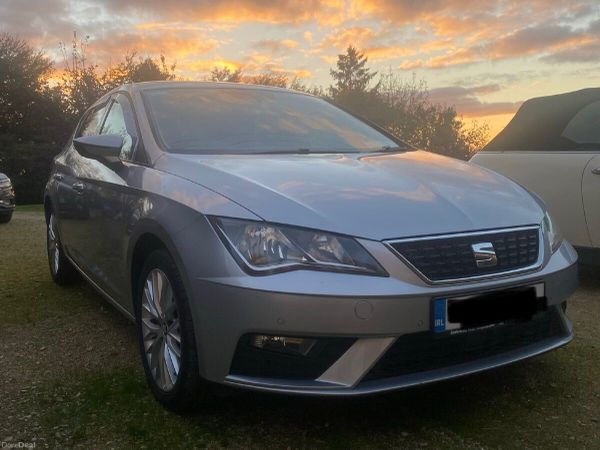 SEAT Leon Hatchback, Diesel, 2019, Silver