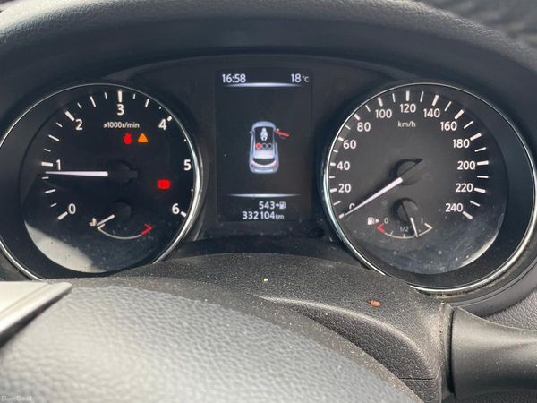 Nissan Pulsar Hatchback, Diesel, 2015, Silver