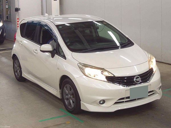Nissan Note Hatchback, Petrol, 2013, White