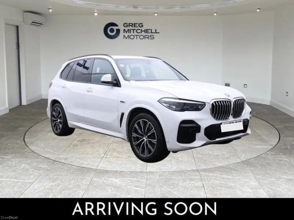 BMW X5 SUV, Petrol Hybrid, 2022, White