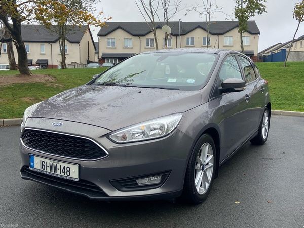 Ford Focus Hatchback, Diesel, 2016, Brown