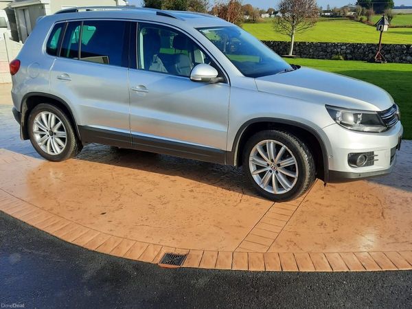 Volkswagen Tiguan SUV, Diesel, 2016, Silver