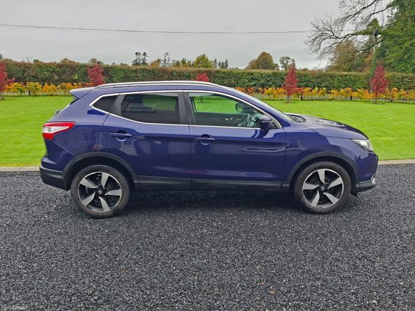 Nissan Qashqai Hatchback, Diesel, 2016, Blue