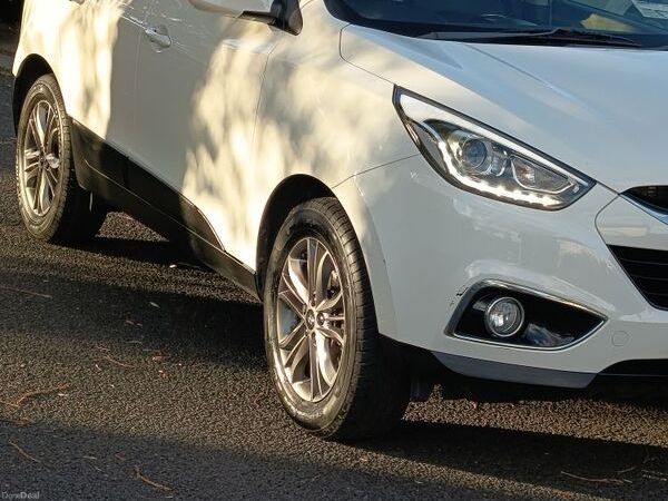 Hyundai ix35 SUV, Diesel, 2013, White