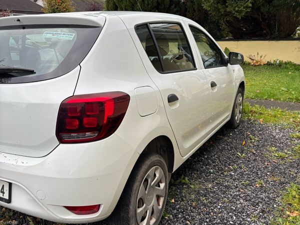 Dacia Sandero Hatchback, Petrol, 2020, White