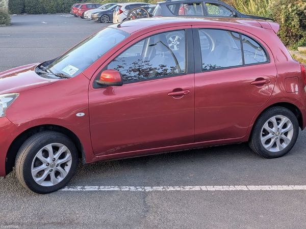 Nissan Micra Hatchback, Petrol, 2015, Red