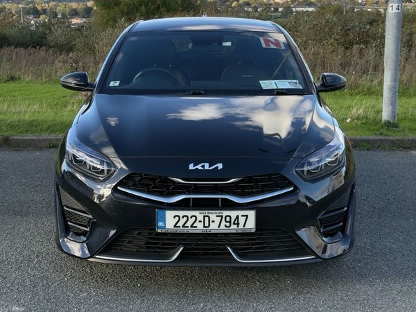Kia Ceed Hatchback, Petrol, 2022, Black