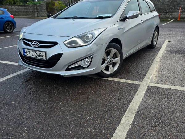 Hyundai i40 Estate/Jeep, Diesel, 2013, Silver
