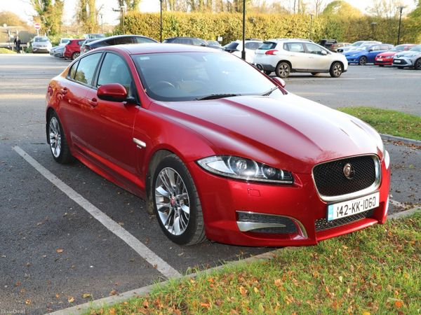 Jaguar XF Saloon, Diesel, 2014, Red