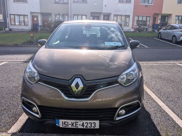 Renault Captur Hatchback, Diesel, 2015, Brown