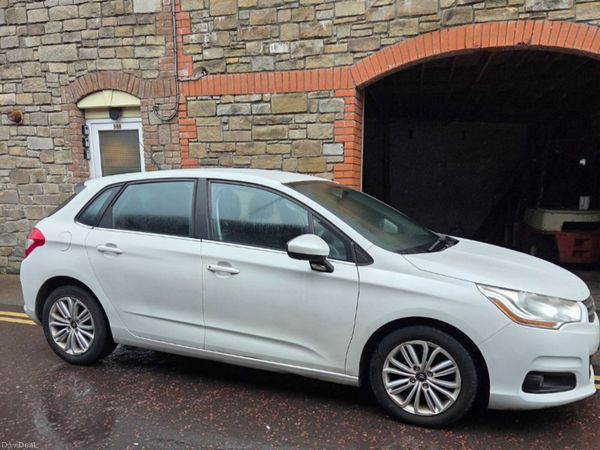 Citroen C4 Hatchback, Diesel, 2014, White