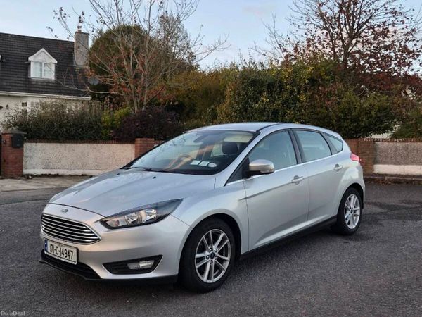 Ford Focus Hatchback, Petrol, 2017, Silver