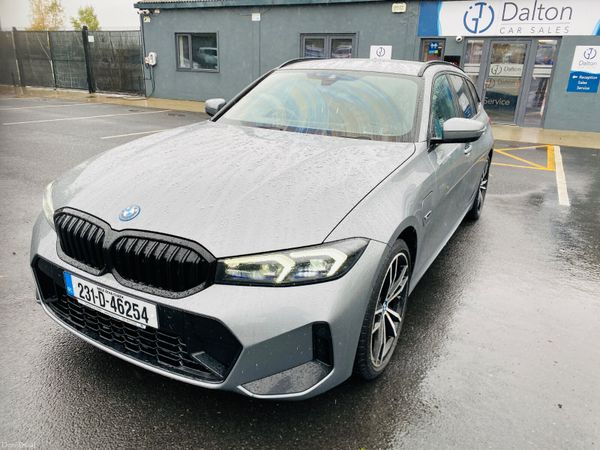 BMW 3-Series Estate, Petrol Plug-in Hybrid, 2023, Grey