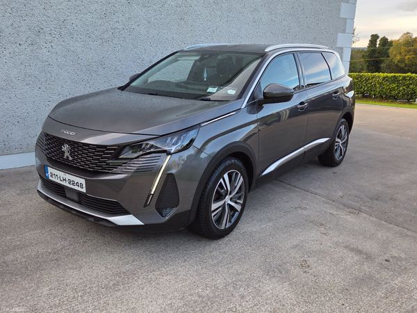 Peugeot 5008 MPV, Diesel, 2021, Grey