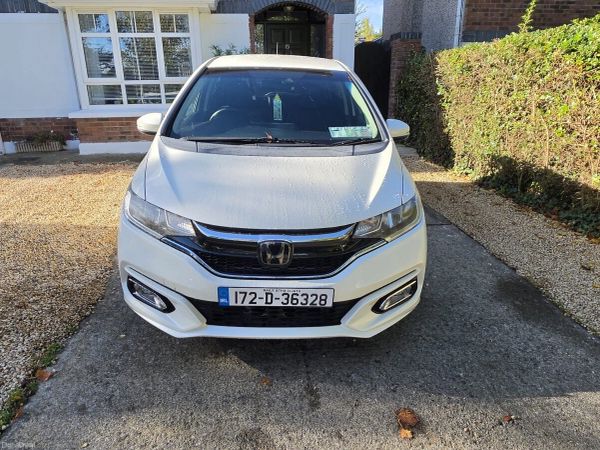 Honda Fit Hatchback, Petrol Hybrid, 2017, White
