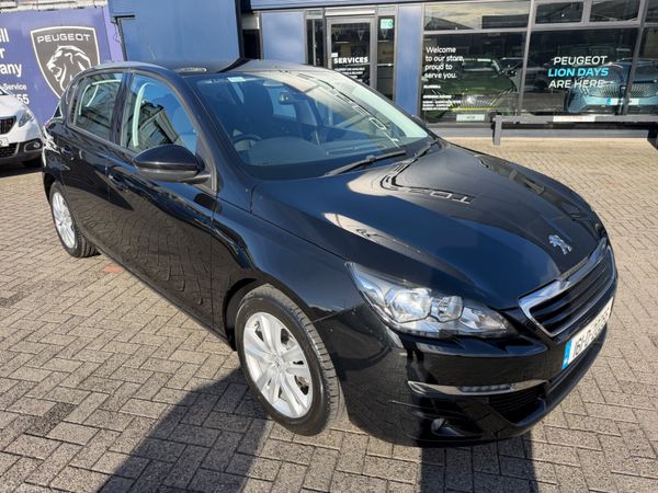 Peugeot 308 Hatchback, Petrol, 2016, Black