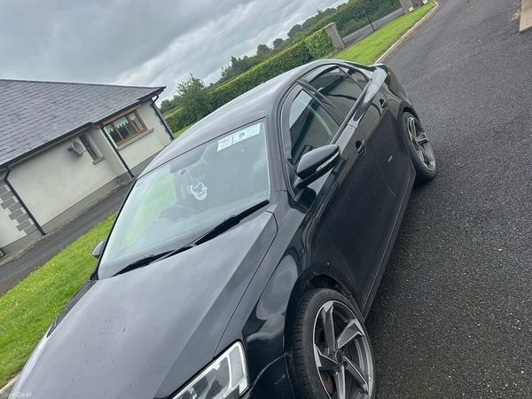 Volkswagen Jetta Saloon, Diesel, 2014, Black