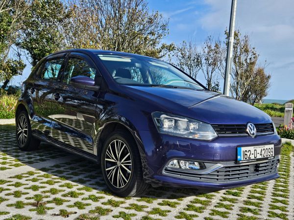 Volkswagen Polo Hatchback, Petrol, 2016, Blue