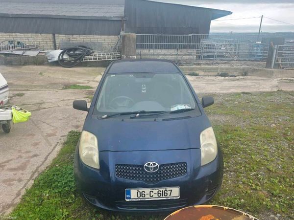 Toyota Yaris Hatchback, Petrol, 2006, Blue