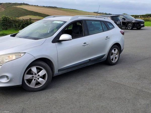 Renault Megane Estate, Diesel, 2010, Silver