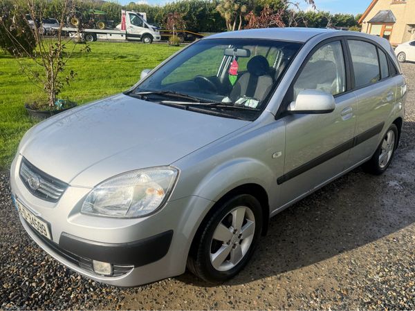 Kia Rio Hatchback, Petrol, 2008, Silver