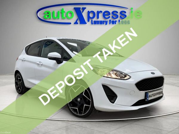 Ford Fiesta Hatchback, Petrol, 2019, White