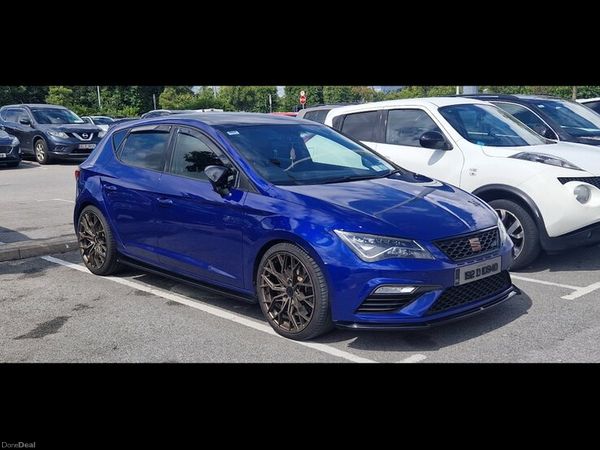 SEAT Leon Estate, Petrol, 2019, Blue