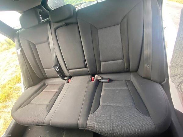 Hyundai i40 Estate, Diesel, 2014, White