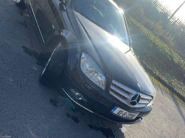 Mercedes-Benz C-Class Saloon, Diesel, 2010, Black