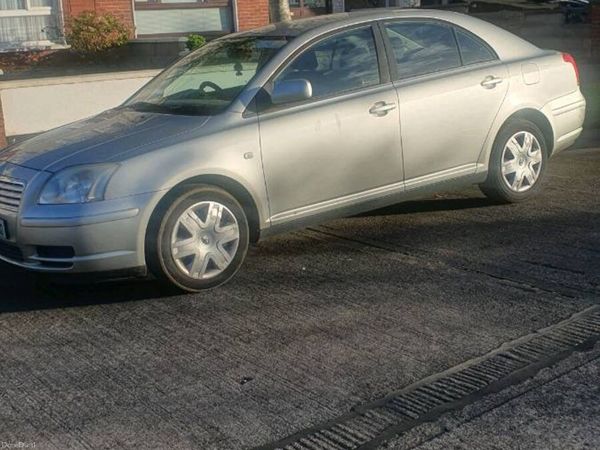 Toyota Avensis Hatchback, Petrol, 2006, Silver