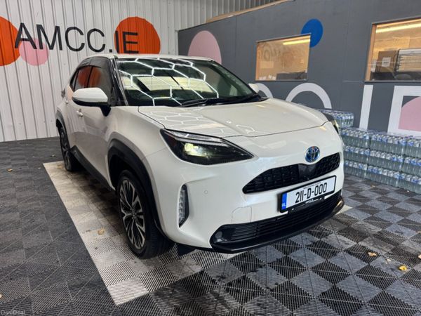 Toyota Yaris Cross SUV, Petrol Hybrid, 2021, White