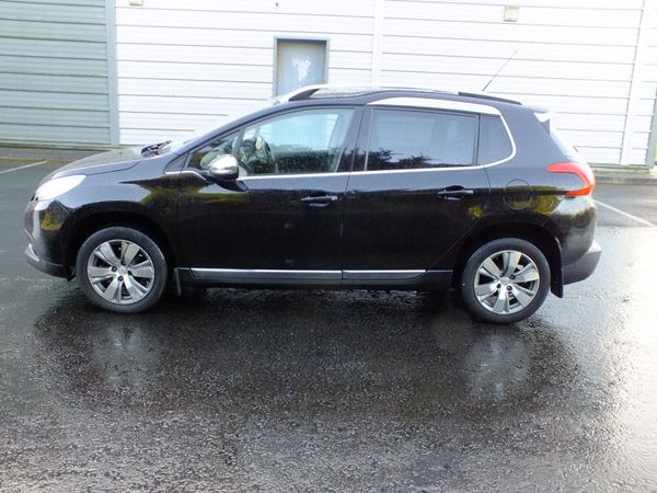 Peugeot 2008 SUV, Petrol, 2015, Black