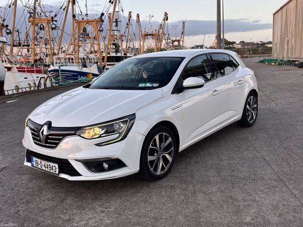 Renault Megane Hatchback, Diesel, 2018, White