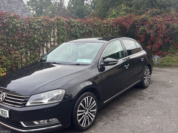 Volkswagen Passat Saloon, Diesel, 2012, Black